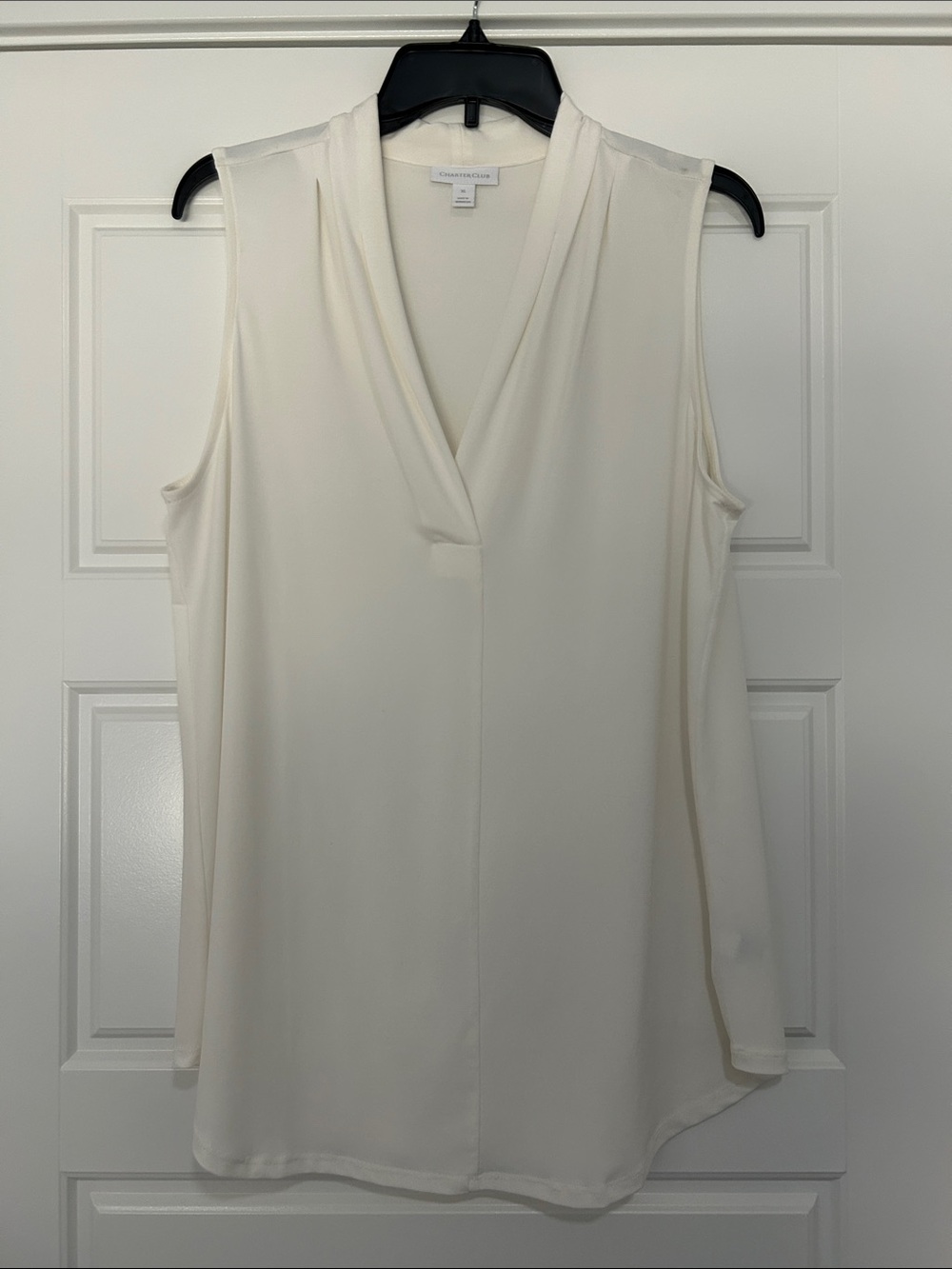 Charter Club Cream V-Neck Sleeveless Camisole